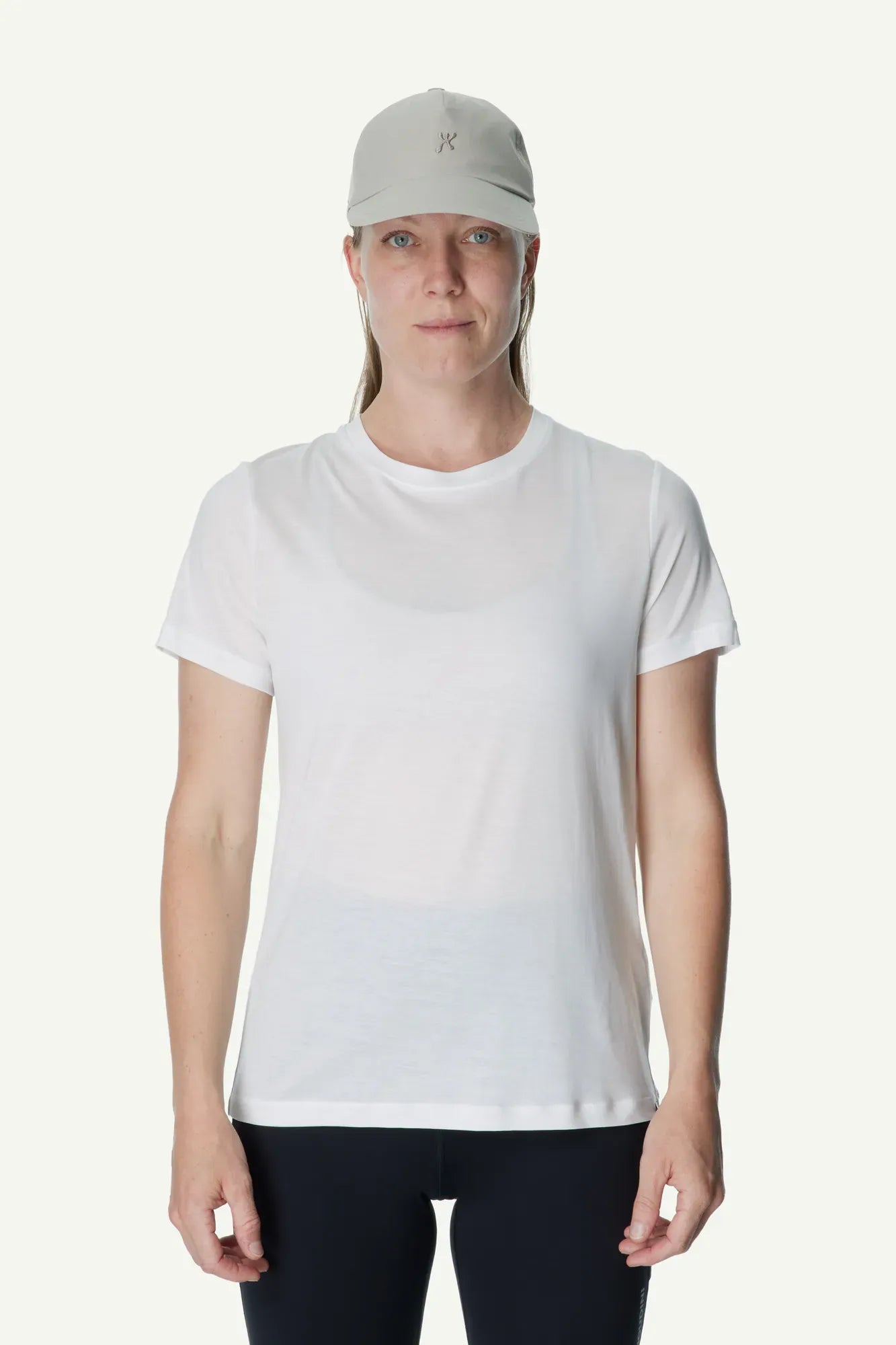 houdini-tree-w-s-tree-tee-damen-t-shirt-powderday-white-tencel image 4