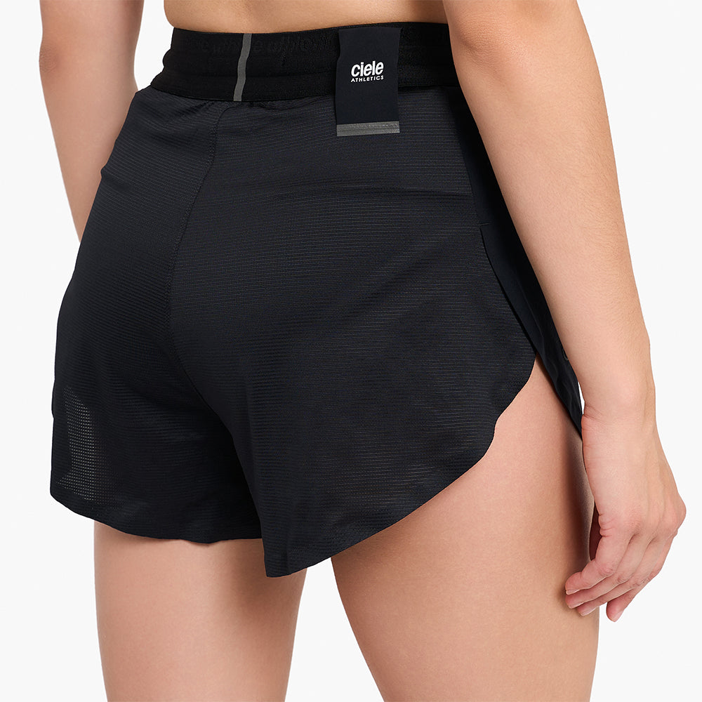 ciele-icnshort-3-shadowcast-laufshorts-damen image 3