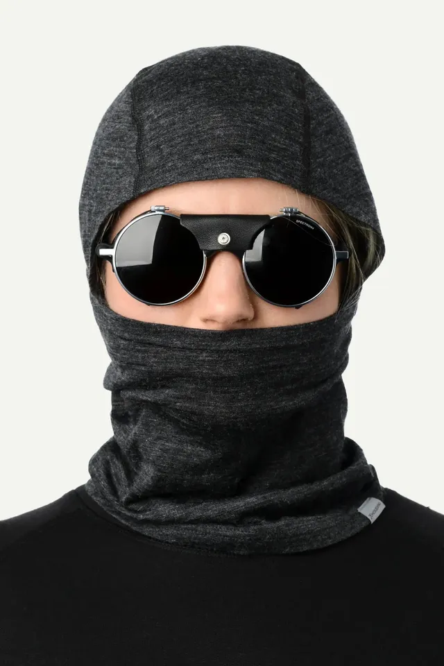 houdini-activist-balaclava-sturmhaube-merino-true-black image 1