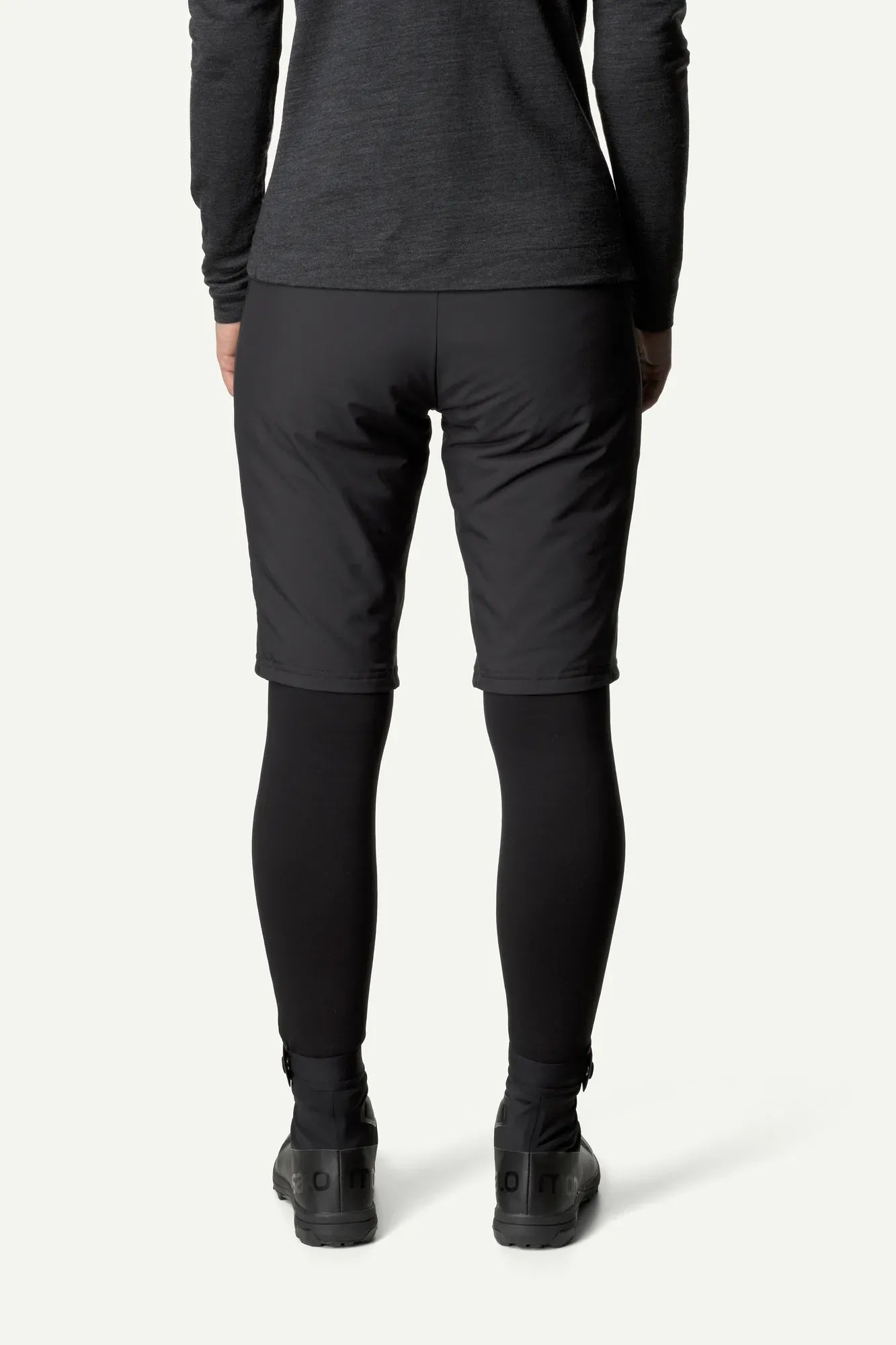 houdini-moonwalk-w-s-moonwalk-shorts-damen-true-black-isoliert image 3