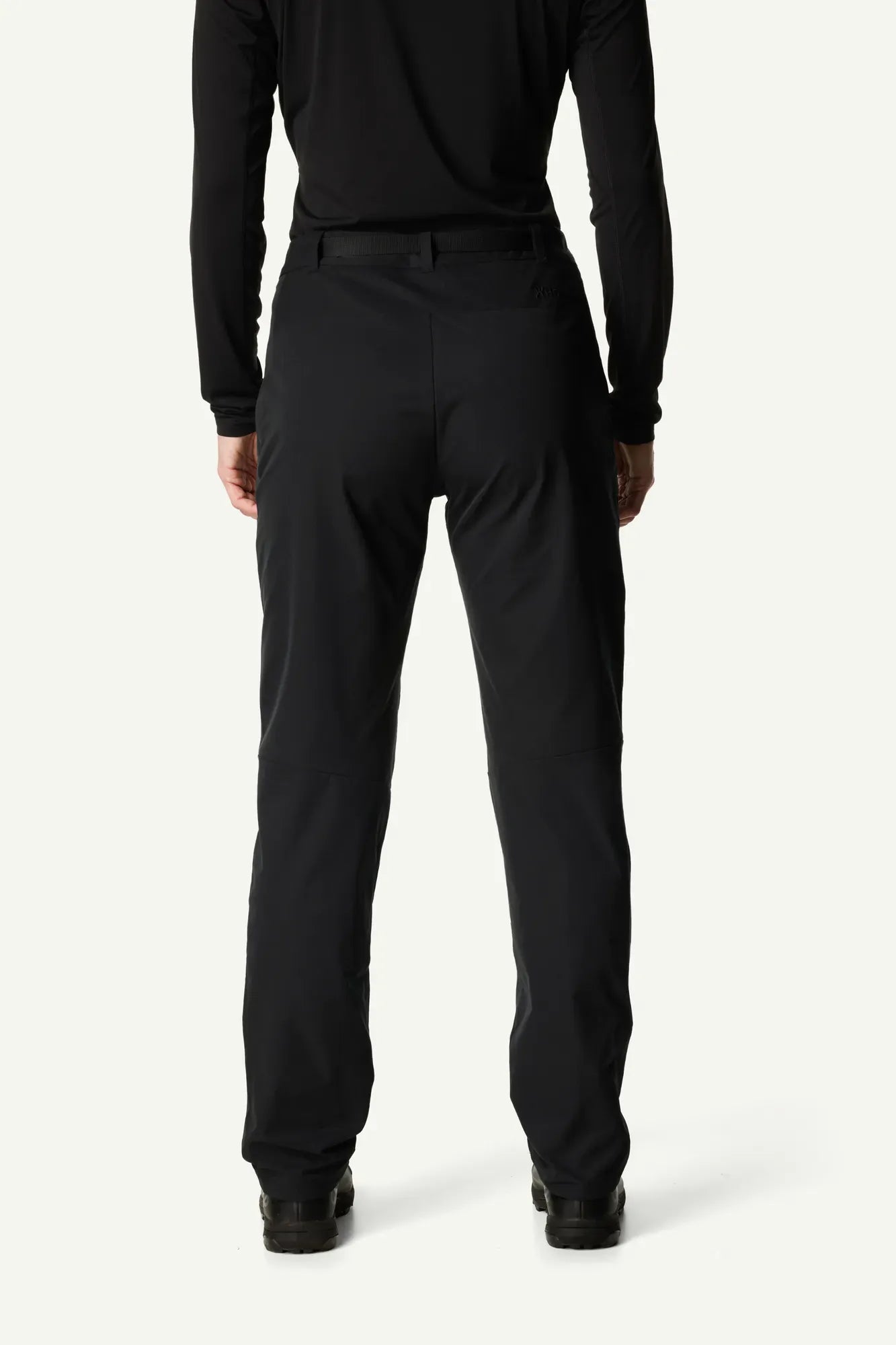 houdini-core-tech-pants-damen-softshellhose-sandstorm-winddicht image 8