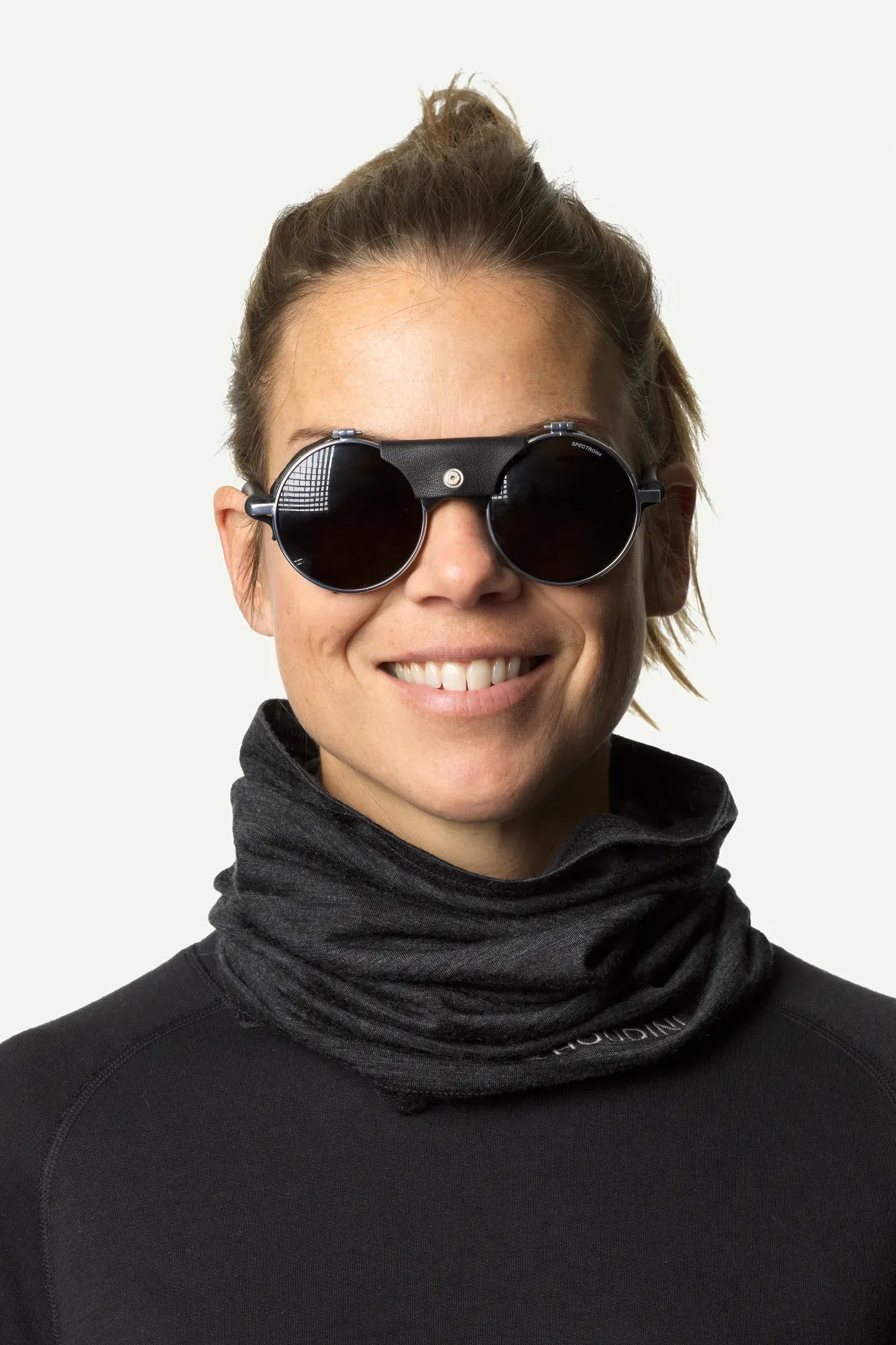 houdini-activist-neck-gaiter-schlauchschal-true-black-merinowolle image 1
