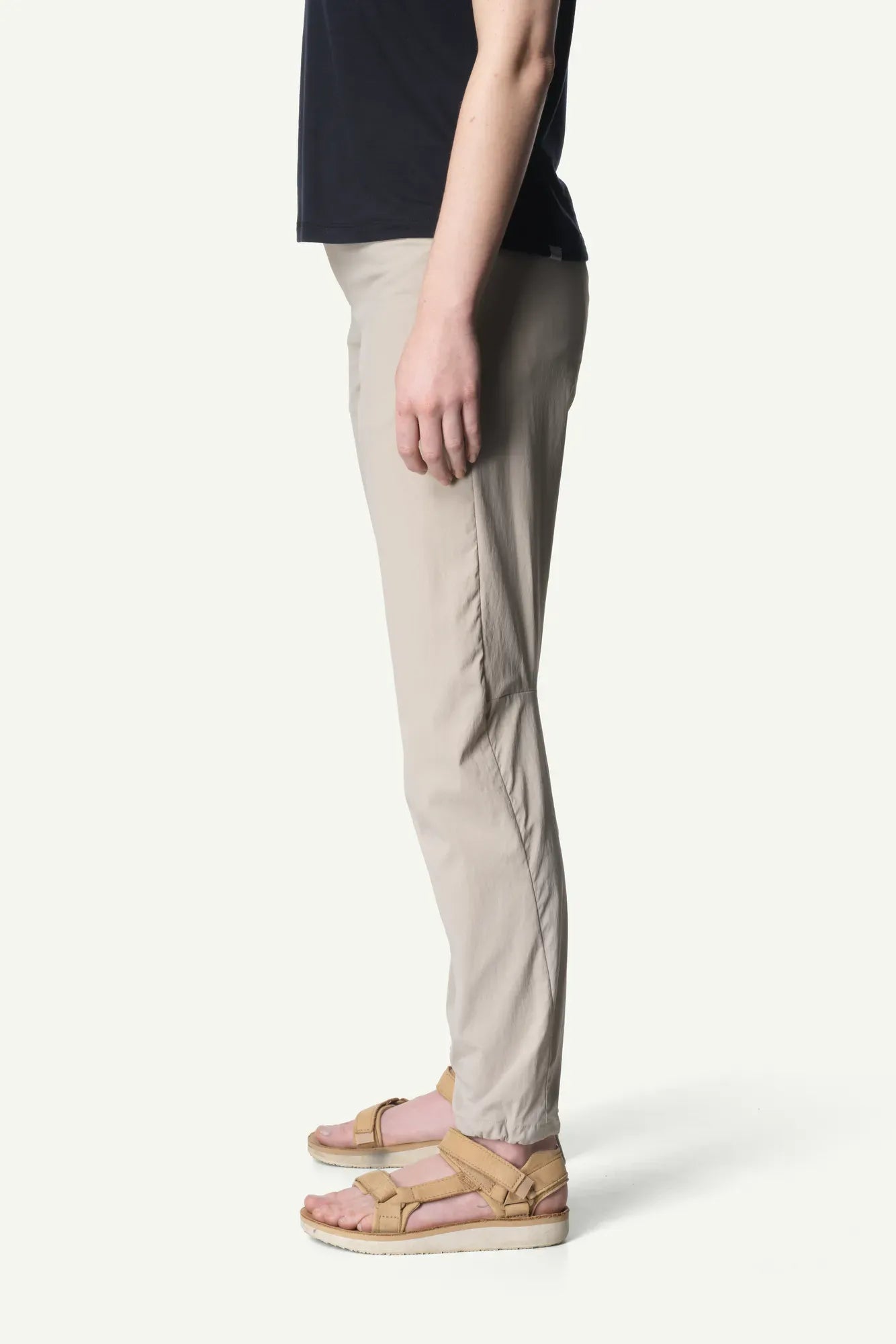 houdini-wadi-pants-damen-sandstorm-schnelltr-170g image 3