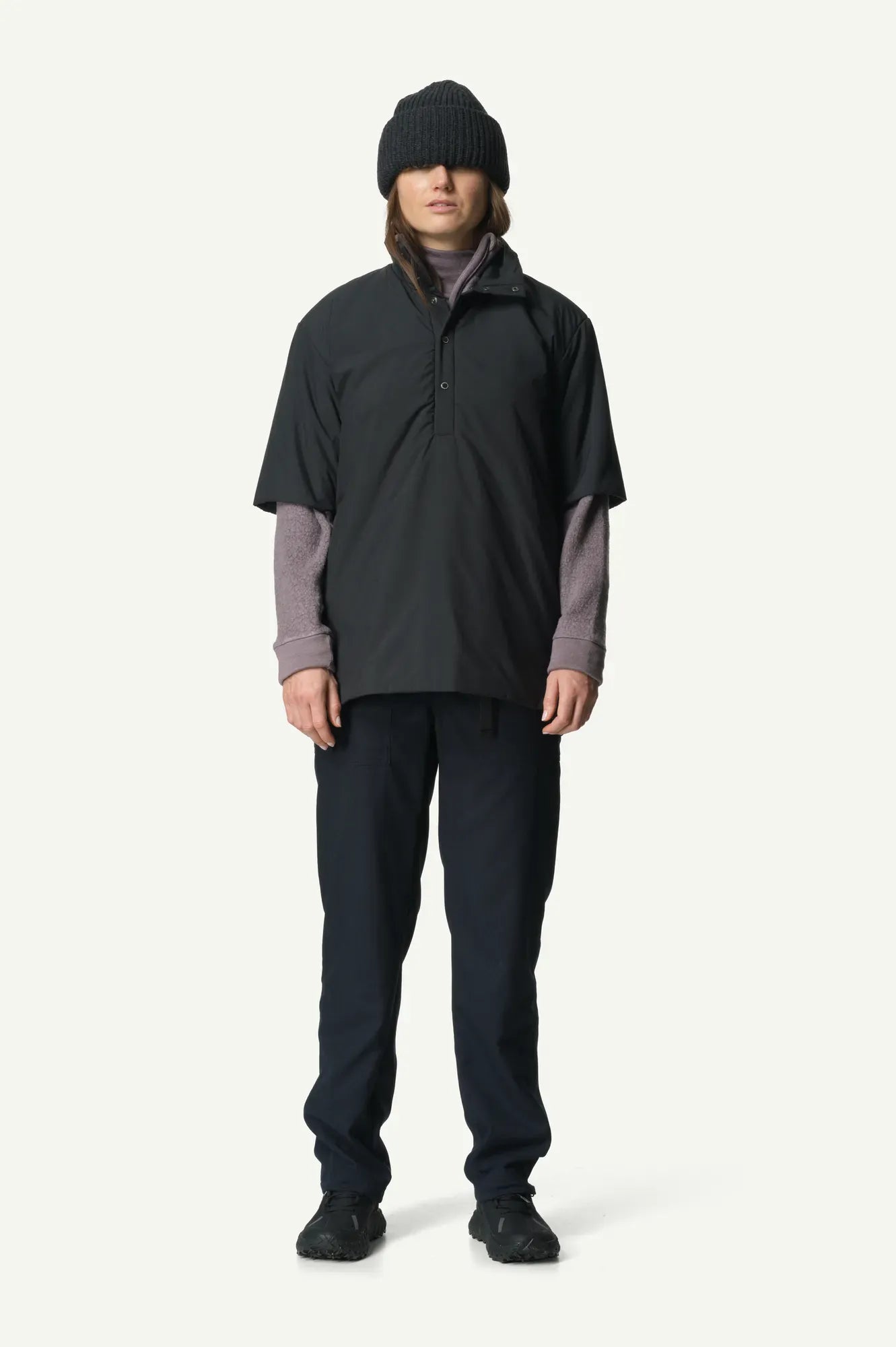 houdini-cover-all-weather-t-neck-shirt-true-black image 4